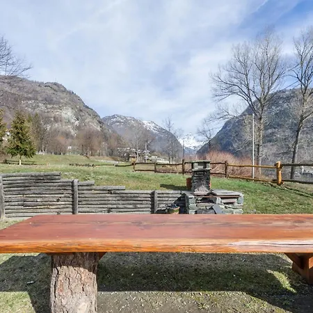 Domek alpejski Complet Antey-Saint-André
